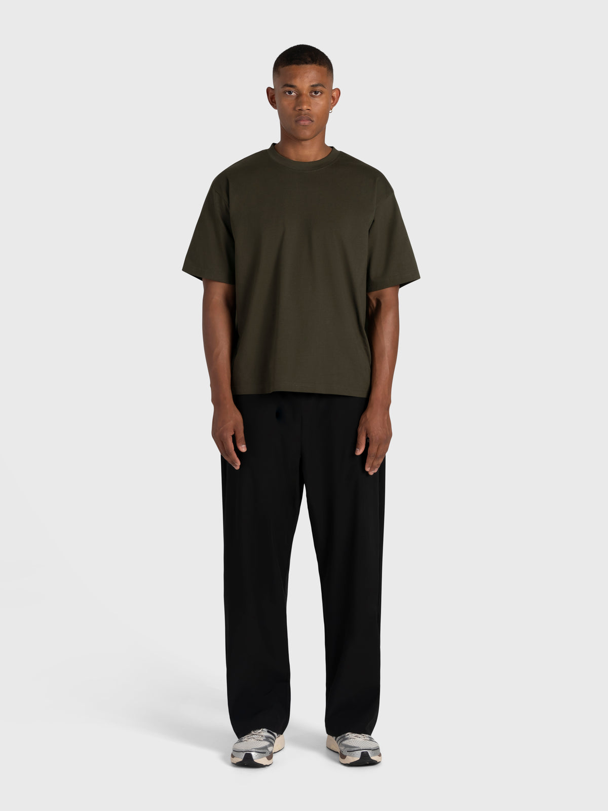 Confidence V2 Box Tee - Army/Army