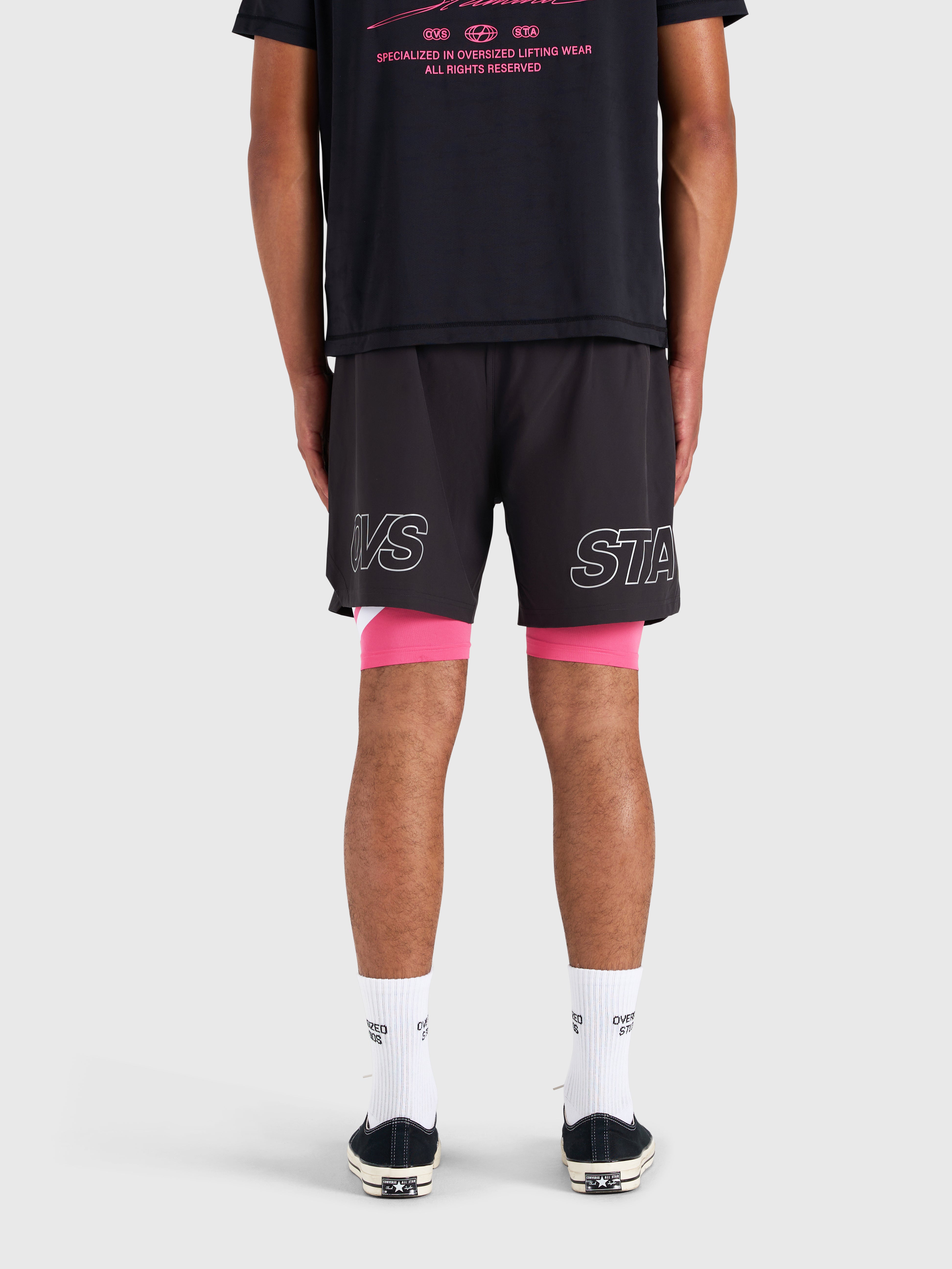Stamina 2-1 Shorts - Black/Pink