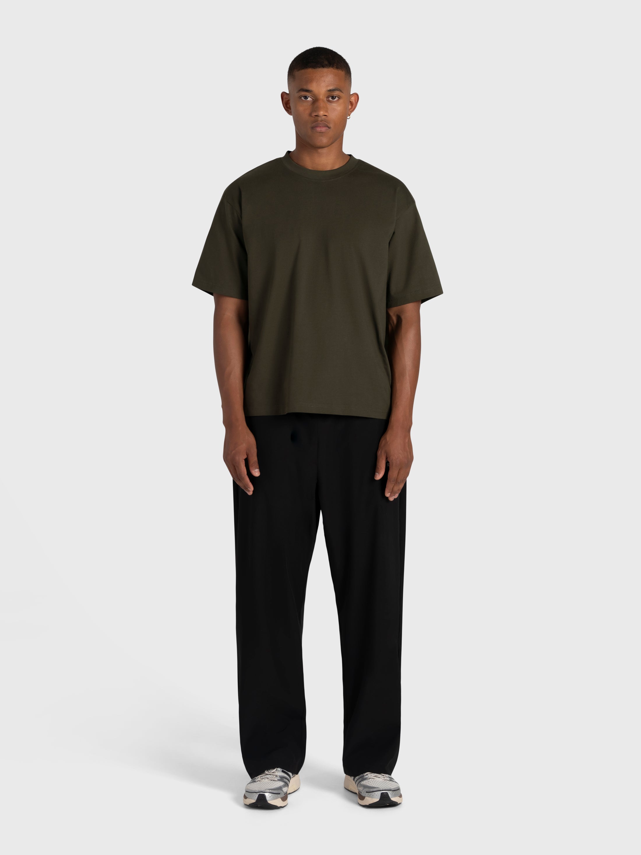 Confidence V2 Box Tee - Army/Army
