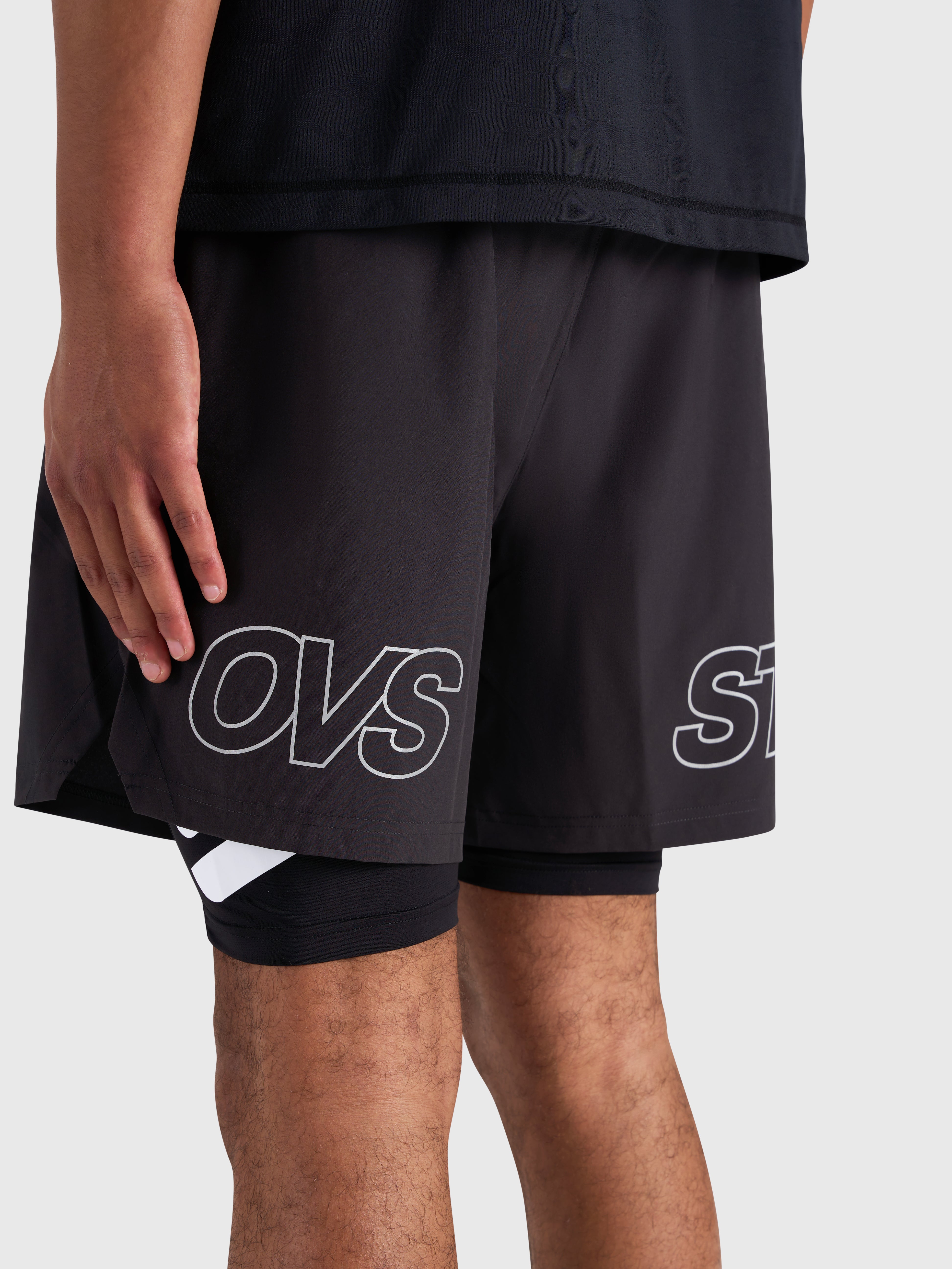 Stamina 2-1 Shorts - Black/White