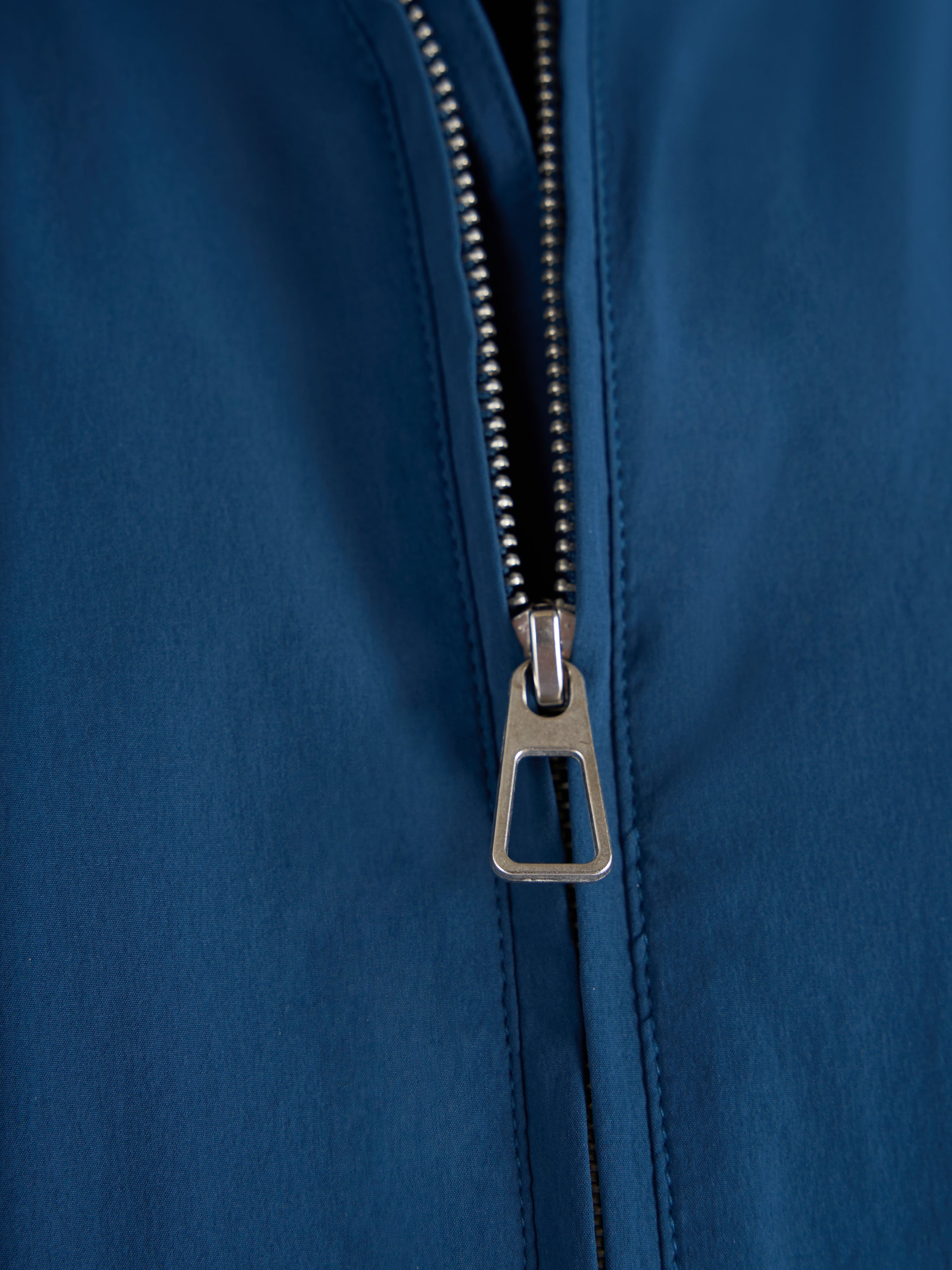 Active Track Jacket - Metallic Blue/White