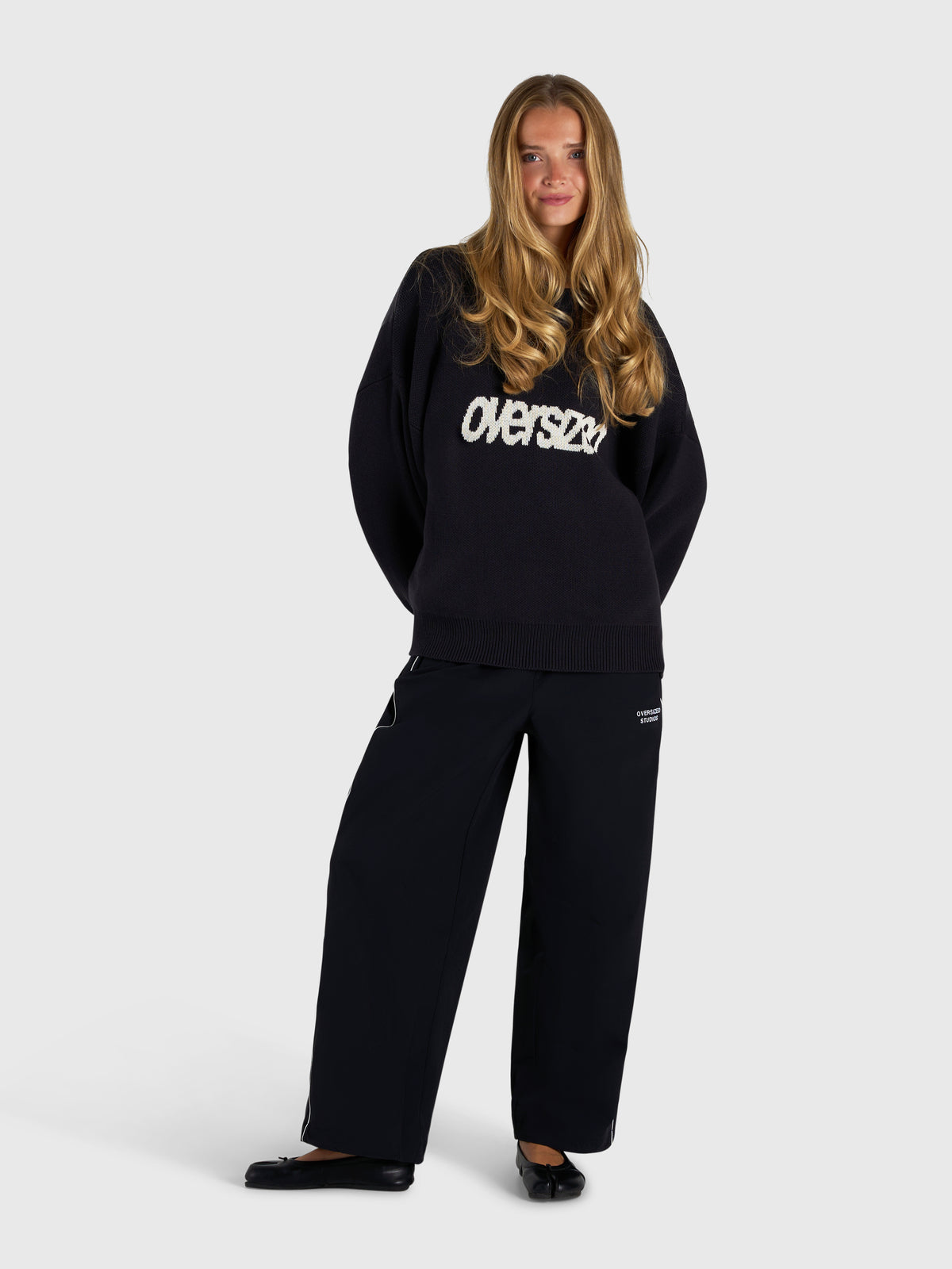 Logo Knit Sweater - Black/White