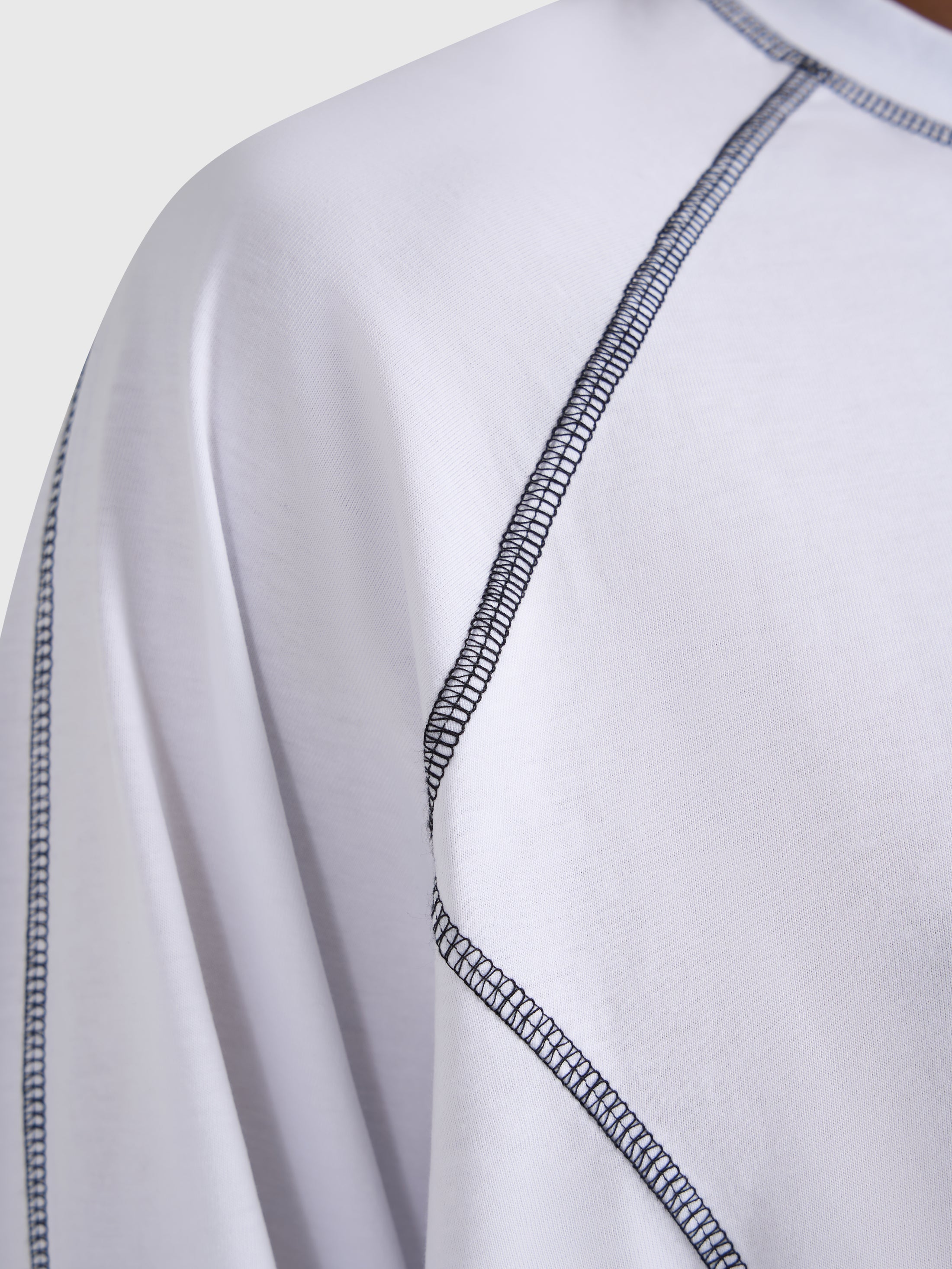 Contrast Raglan Long Sleeve - White/Black