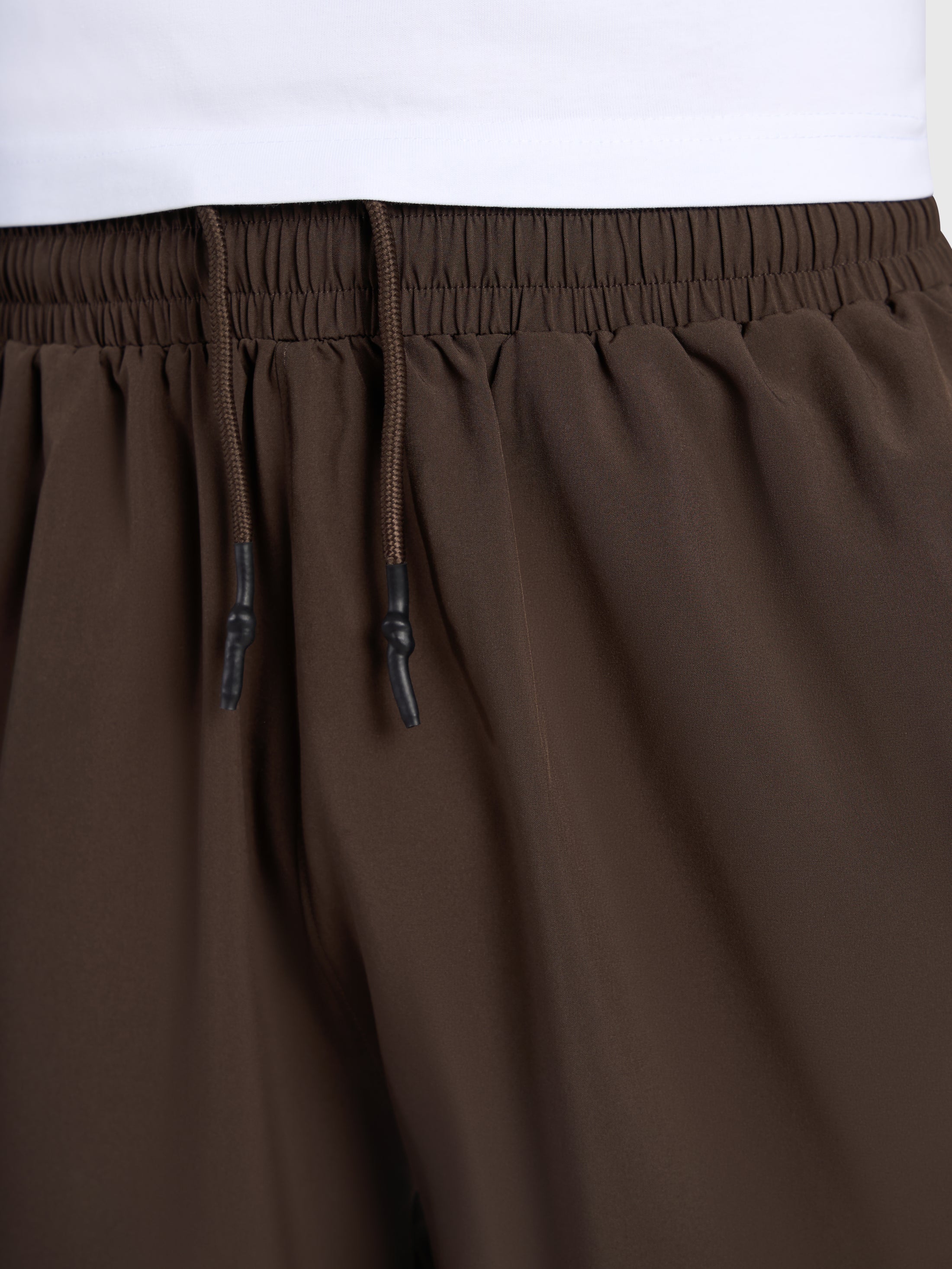 Confidence V2 Tech Shorts - Brown/White