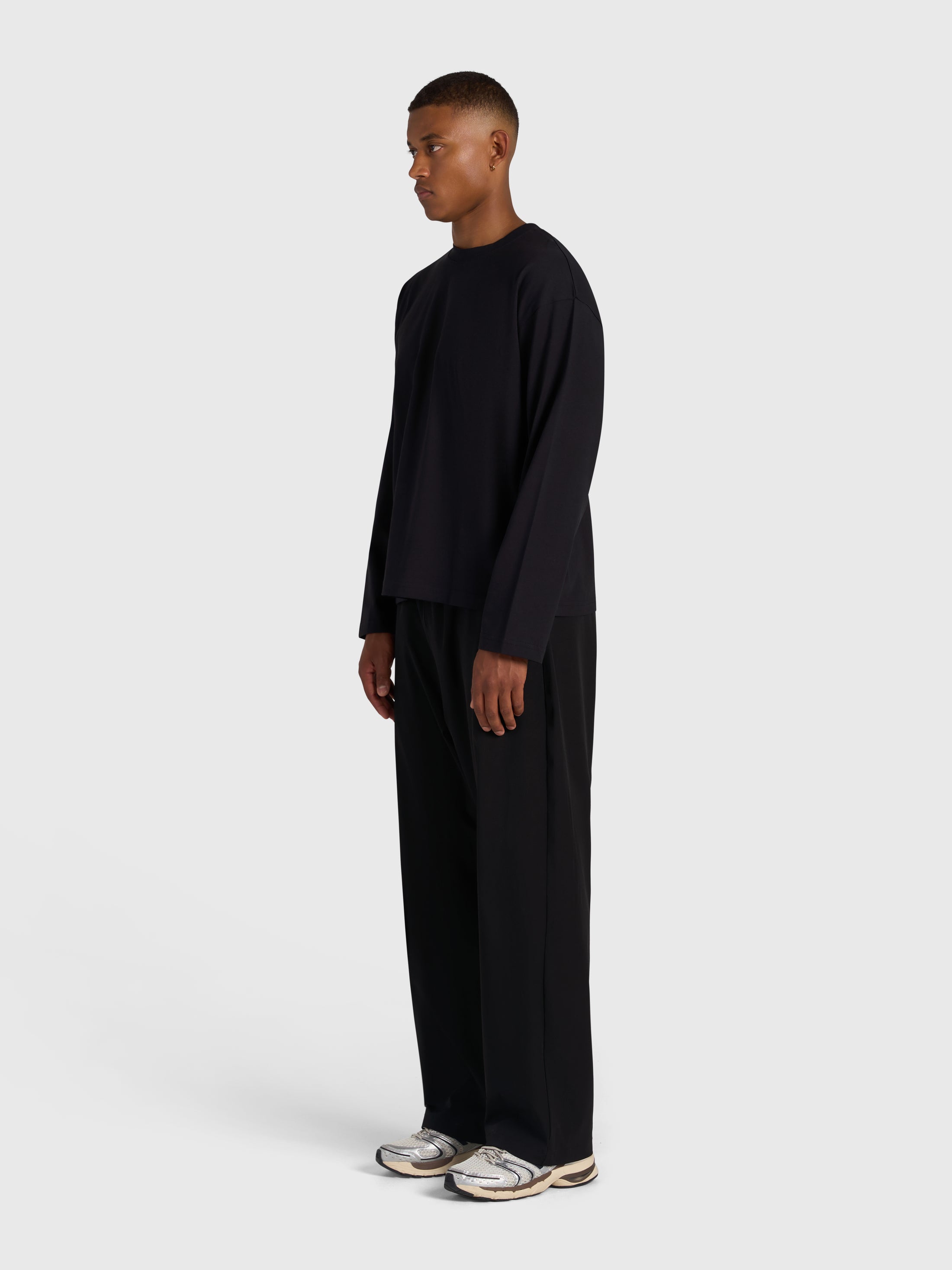 Confidence V2 Long Sleeve - Black/Pink