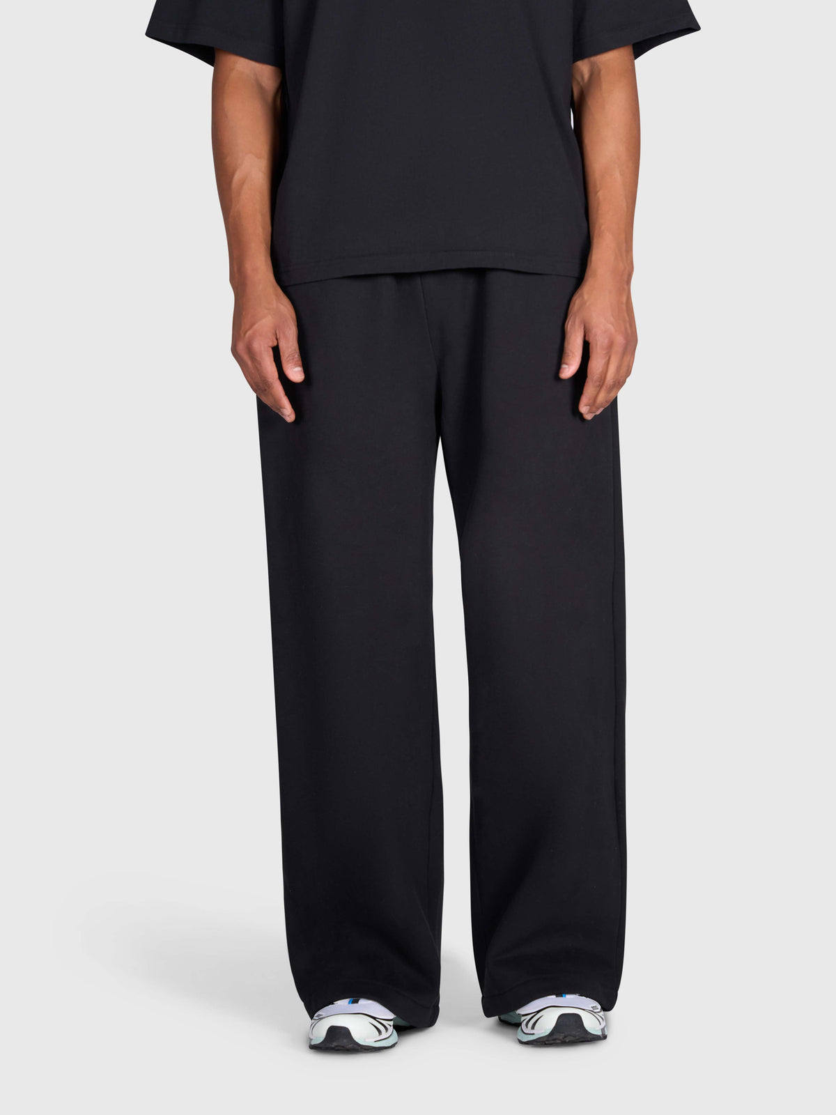 Tartan Baggy Sweatpants - Black/Blue