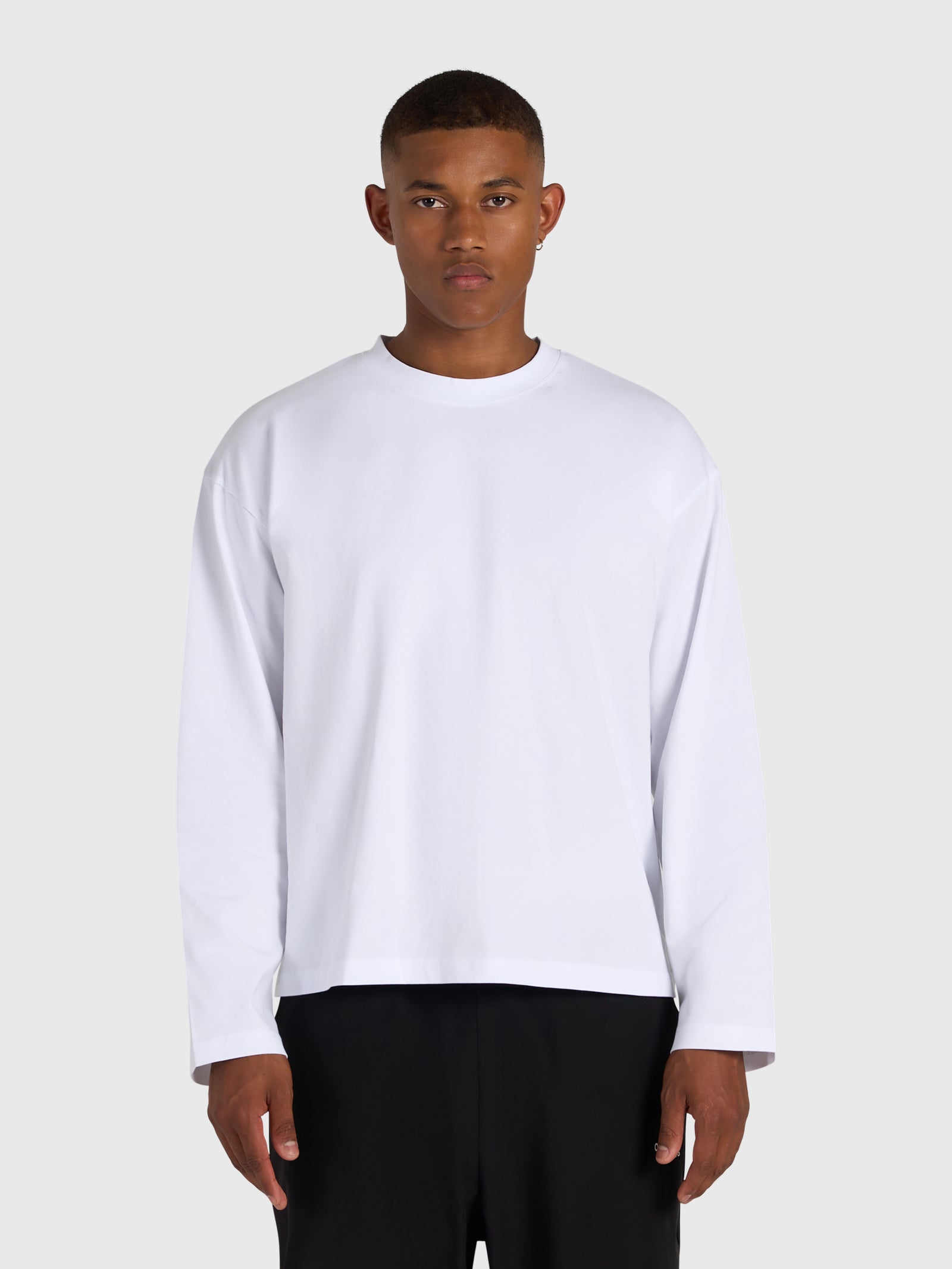 Confidence V2 Long Sleeve - White/Black